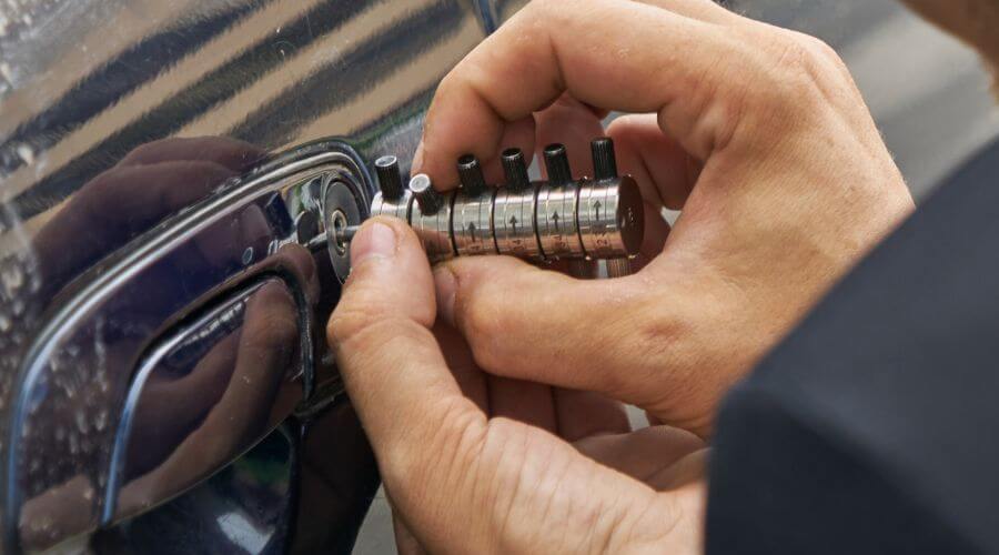 Professional New roof installation in Flournoy, CA